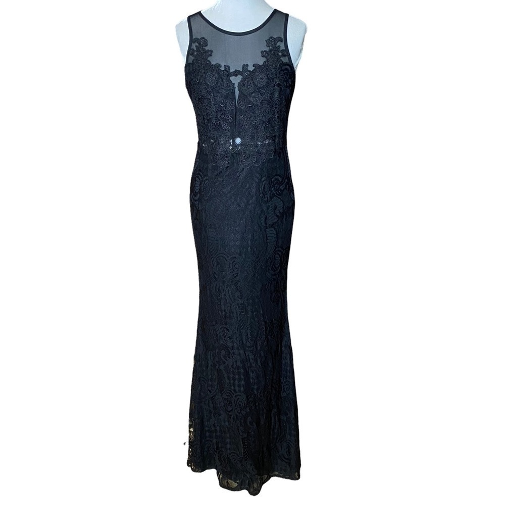NWT Fashion Nova Haughty Black Lace Maxi Dress. Size Medium